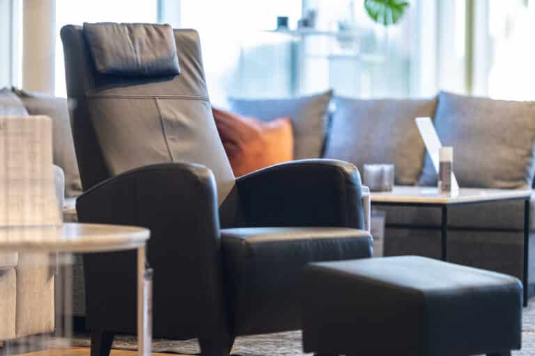 Home and Living: How Does a Recliner Chair Work?